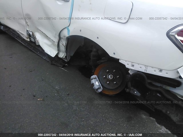 JN8AY2NE6H9702137 - 2017 NISSAN ARMADA PLATINUM WHITE photo 6