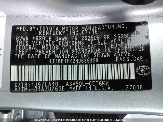 4T1BF1FK2HU639129 - 2017 TOYOTA CAMRY LE/XLE/SE/XSE SILVER photo 9