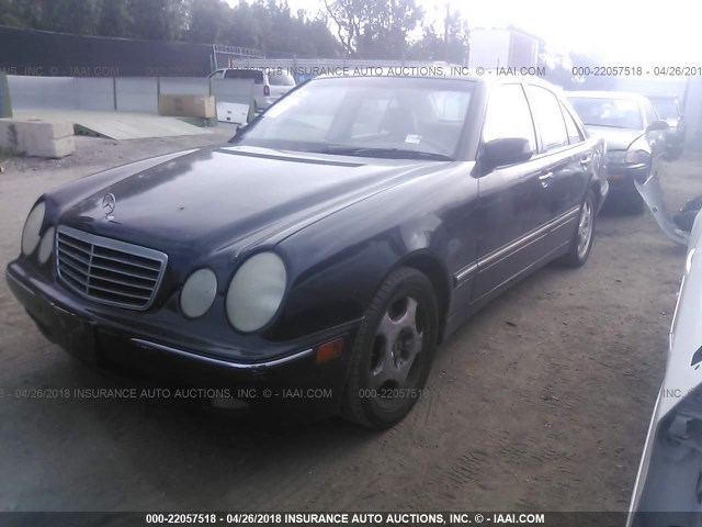 WDBJF70J8YB150876 - 2000 MERCEDES-BENZ E 430 BLACK photo 2