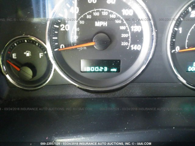 1J8HH48K27C511770 - 2007 JEEP COMMANDER BLACK photo 7