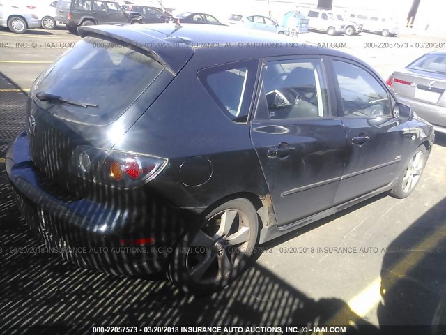JM1BK343X51220952 - 2005 MAZDA 3 HATCHBACK BLACK photo 4