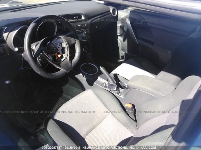 JTKJF5C77FJ011808 - 2015 TOYOTA SCION TC 蓝色 照片 5