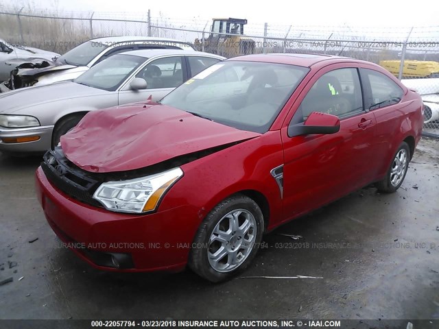 1FAHP33N38W260317 - 2008 FORD FOCUS SE/SEL/SES RED photo 2