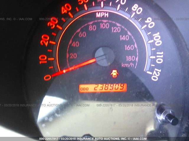 5TFRM5F1XBX026088 - 2011 TOYOTA TUNDRA DOUBLE CAB SR5 WHITE photo 7