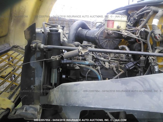 1GDJ7H1E41J900111 - 2001 GMC C-SERIES C7H042 黄色 照片 9