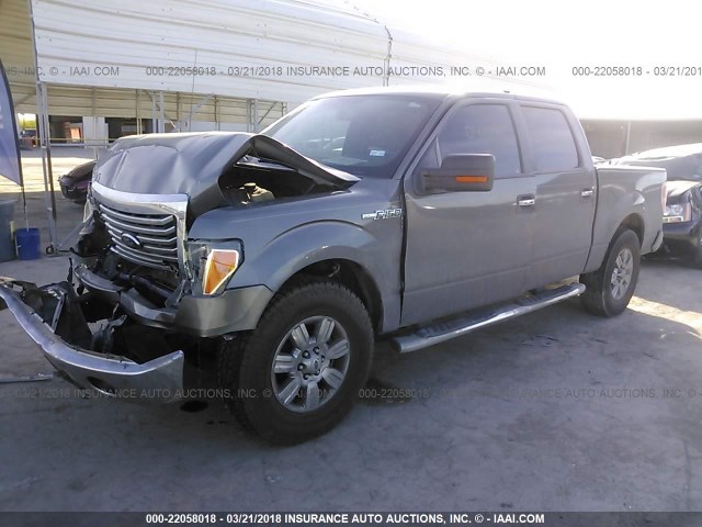 1FTEW1CM8CKD42880 - 2012 FORD F150 SUPERCREW GRAY photo 2