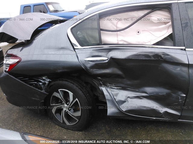 1HGCR2F32HA020838 - 2017 HONDA ACCORD LX GRAY photo 6