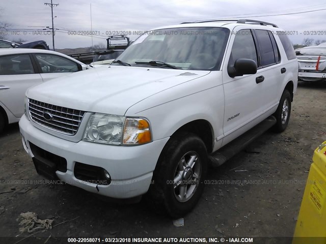 1FMZU73KX4UA42039 - 2004 FORD EXPLORER XLT/XLT SPORT/NBX WHITE photo 2