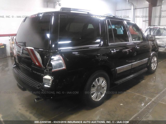 5LMFU28588LJ19993 - 2008 LINCOLN NAVIGATOR BLACK photo 4