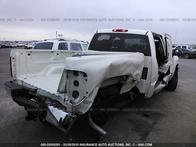 3GCPCSE03DG150356 - 2013 CHEVROLET SILVERADO C1500 LT WHITE photo 4