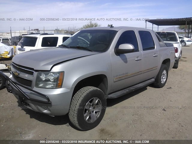 3GNEC12037G176621 - 2007 CHEVROLET AVALANCHE C1500 SILVER photo 2