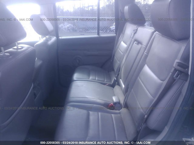 1J8HG48K96C302964 - 2006 JEEP COMMANDER BLACK photo 8