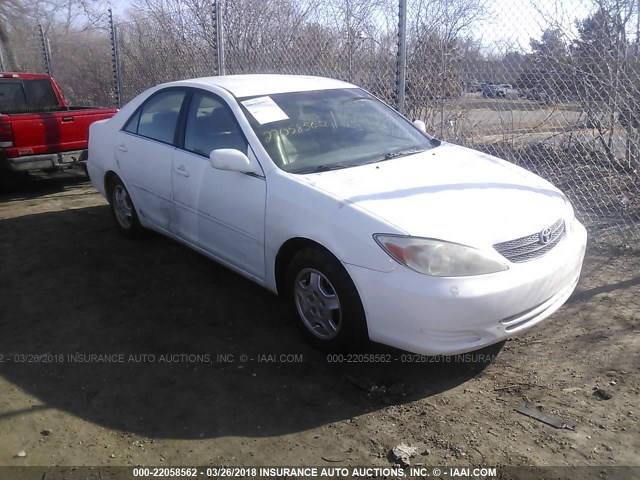 4T1BF32K02U007836 - 2002 TOYOTA CAMRY LE/XLE/SE WHITE photo 1