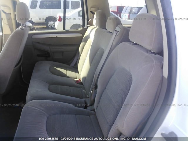 1FMZU73K54ZA22204 - 2004 FORD EXPLORER XLT/XLT SPORT/NBX WHITE photo 8