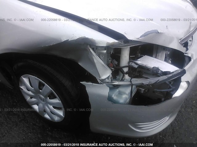 4T1BE32K35U408868 - 2005 TOYOTA CAMRY LE/XLE/SE ვერცხლისფერი ფოტო 6