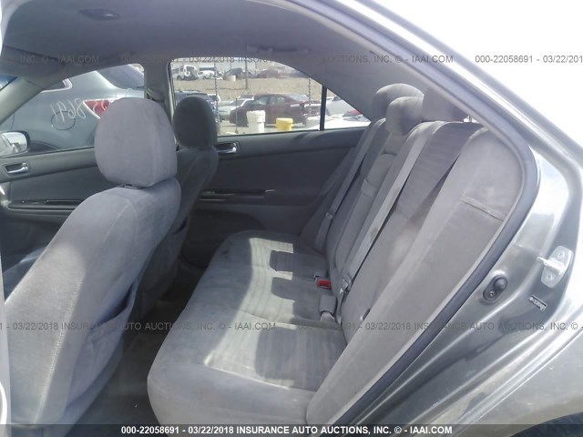 4T1BE32K95U968801 - 2005 TOYOTA CAMRY LE/XLE/SE GRAY photo 8