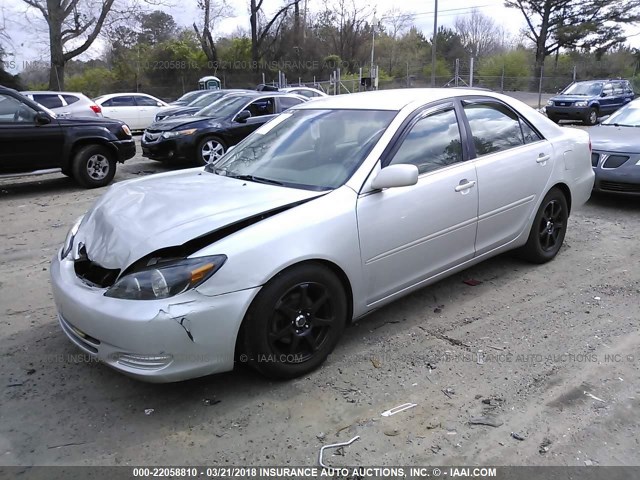 4T1BE32K73U199812 - 2003 TOYOTA CAMRY LE/XLE/SE GRAY photo 2