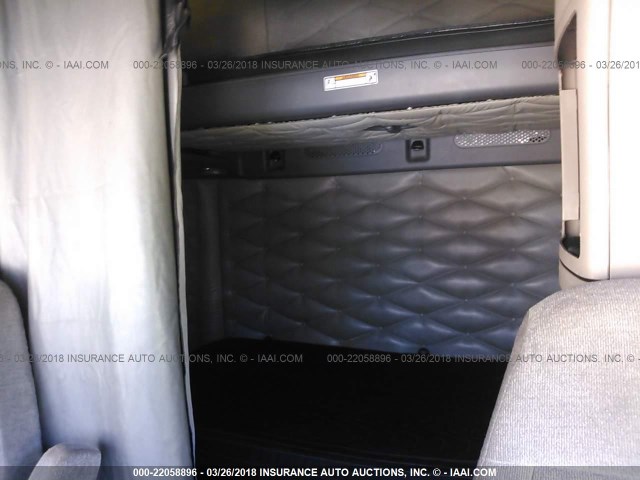 3AKJGLD59ESFU6499 - 2014 FREIGHTLINER CASCADIA 125  GREEN photo 7