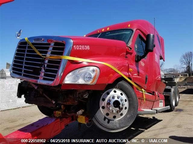 1FUJGLBG0CLBC8227 - 2012 FREIGHTLINER CASCADIA 125  RED photo 1