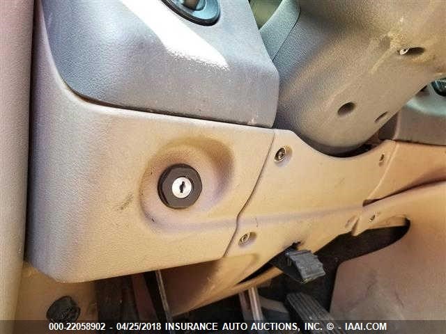 1FUJGLBG0CLBC8227 - 2012 FREIGHTLINER CASCADIA 125  RED photo 8