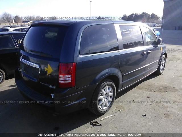 2A8HR44E49R652573 - 2009 CHRYSLER TOWN & COUNTRY LX BLUE photo 4