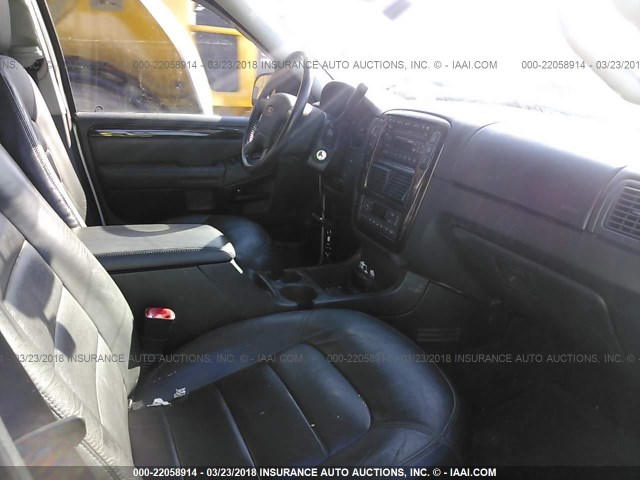 1FMZU75W64ZB28189 - 2004 FORD EXPLORER LIMITED 白色 照片 5