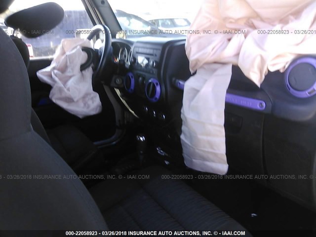 1J4AA2D11BL596103 - 2011 JEEP WRANGLER SPORT SILVER photo 5