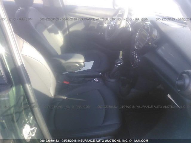WMWXU1C56J2F79467 - 2018 MINI COOPER GREEN photo 5