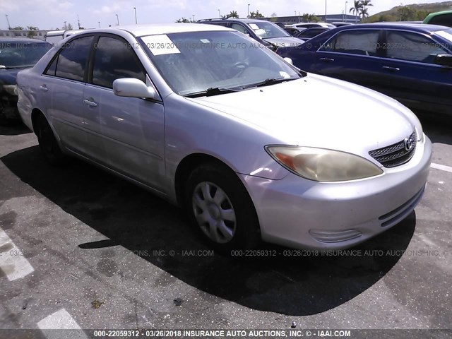 4T1BE32K74U339486 - 2004 TOYOTA CAMRY LE/XLE/SE SILVER photo 1