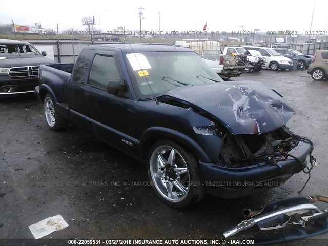 1GCCS19W318138767 - 2001 CHEVROLET S TRUCK S10 BLUE photo 1