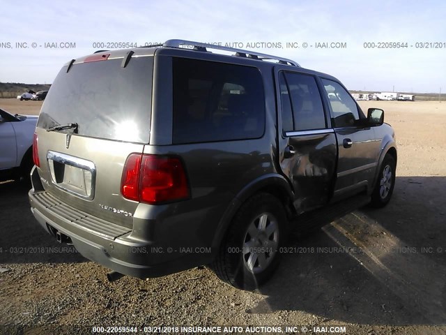 5LMFU27R94LJ06670 - 2004 LINCOLN NAVIGATOR 灰色 照片 4