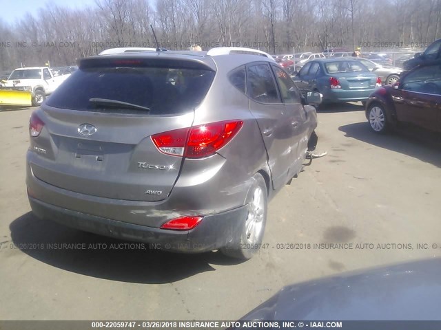 KM8JUCACXDU564882 - 2013 HYUNDAI TUCSON GLS/LIMITED BROWN photo 4