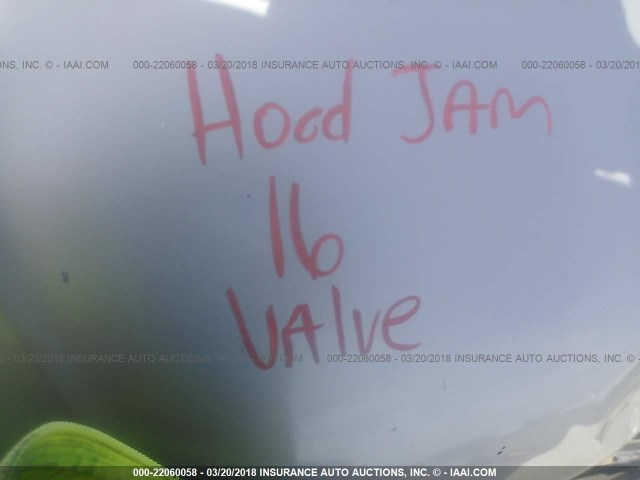 4T1BE32K25U067835 - 2005 TOYOTA CAMRY LE/XLE/SE GOLD photo 10