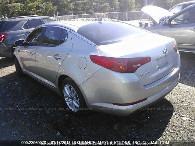 KNAGM4A77B5062181 - 2011 KIA OPTIMA LX ვერცხლისფერი ფოტო 3