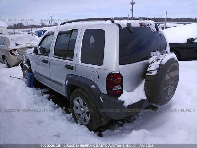 1J4GL48KX3W574572 - 2003 JEEP LIBERTY SPORT/FREEDOM SILVER photo 3