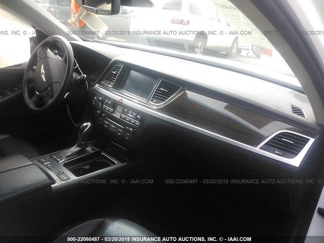 KMHGN4JEXFU036518 - 2015 HYUNDAI GENESIS 3.8L WHITE photo 5