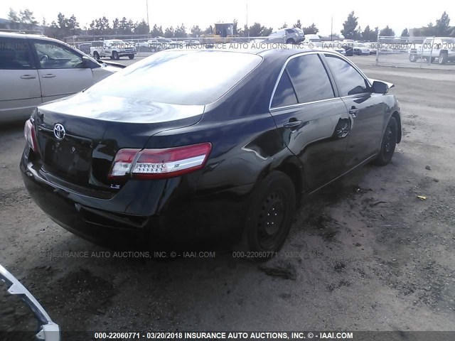 4T4BF3EK5BR147088 - 2011 TOYOTA CAMRY SE/LE/XLE BLACK photo 4