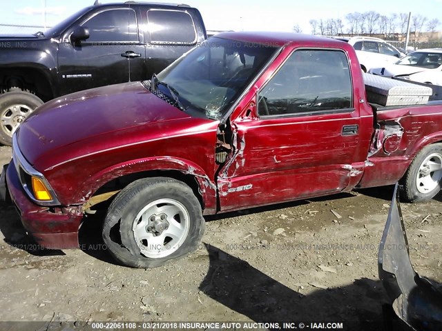 1GCCS1449VK153790 - 1997 CHEVROLET S TRUCK S10 MAROON photo 6