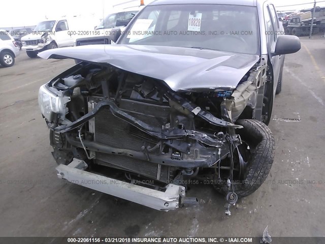 5TFLU4EN7DX082142 - 2013 TOYOTA TACOMA DOUBLE CAB ნაცრისფერი ფოტო 6