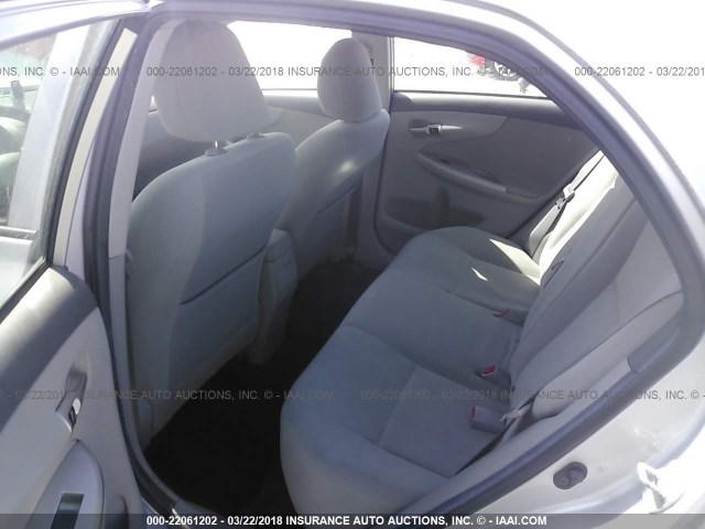 1NXBU4EE2AZ381882 - 2010 TOYOTA COROLLA S/LE/XLE SILVER photo 8