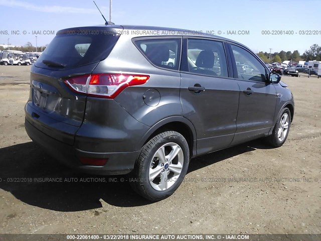 1FMCU0F7XFUC21172 - 2015 FORD ESCAPE S GRAY photo 4