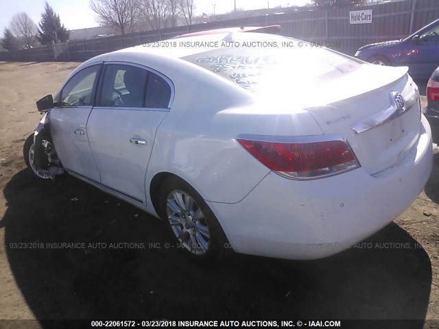 1G4GD5ER0CF219836 - 2012 BUICK LACROSSE PREMIUM WHITE photo 3