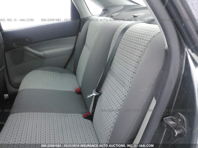 1FAFP34N97W319536 - 2007 FORD FOCUS ZX4/S/SE/SES 灰色 照片 8