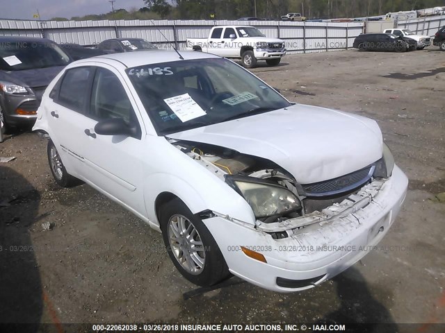 1FAFP34NX7W128126 - 2007 FORD FOCUS ZX4/S/SE/SES 白色 照片 1