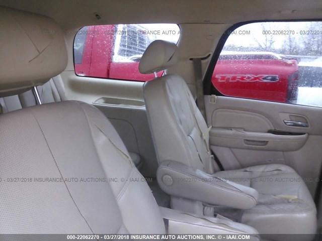 1GYFK63807R214933 - 2007 CADILLAC ESCALADE LUXURY ოქროსფერი ფოტო 8