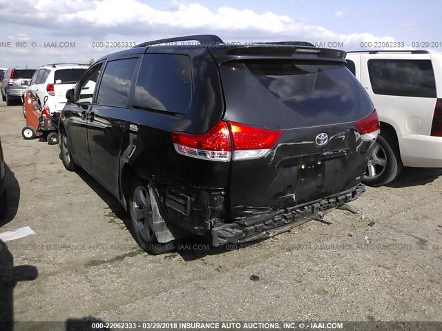 5TDKK3DC7ES450211 - 2014 TOYOTA SIENNA LE BLACK photo 3