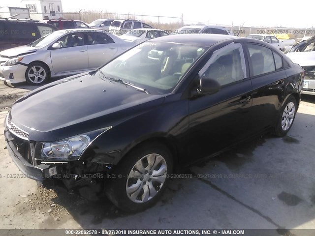 1G1PA5SH8D7222545 - 2013 CHEVROLET CRUZE LS BLACK photo 2