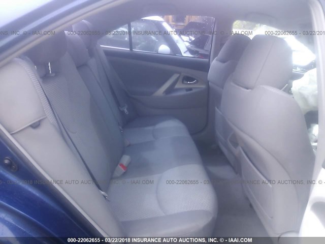 4T1BF3EK5BU614973 - 2011 TOYOTA CAMRY SE/LE/XLE BLUE photo 8
