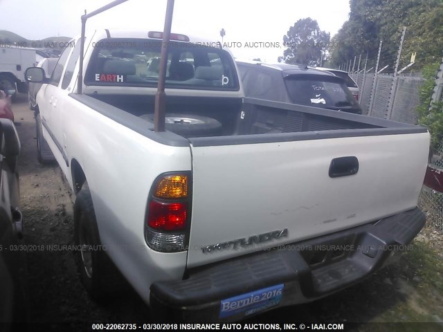 5TBRN34142S258656 - 2002 TOYOTA TUNDRA ACCESS CAB SR5 WHITE photo 3