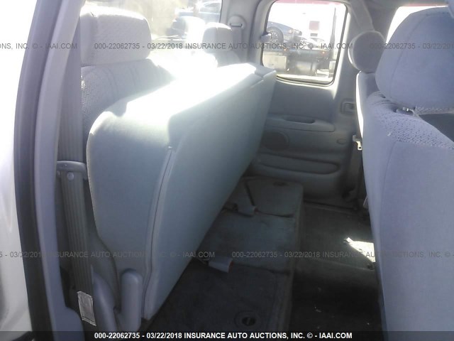 5TBRN34142S258656 - 2002 TOYOTA TUNDRA ACCESS CAB SR5 WHITE photo 8